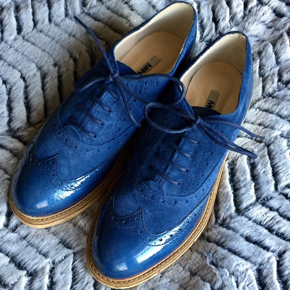 Blu Scarpa Donna wing tip shoe
